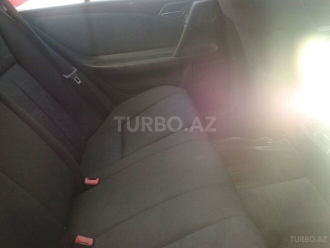 Mercedes E 230 1997, 180,000 km - 2.3 л - Sumqayıt