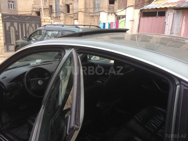 Volkswagen Passat 2003, 175,000 km - 1.8 l - Bakı