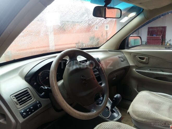 Hyundai Tucson 2006, 164,000 km - 2.0 л - Quba
