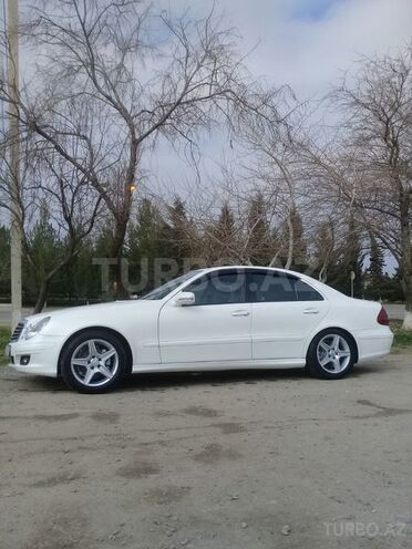 Mercedes E 220 2008, 257,000 km - 2.2 л - Şirvan