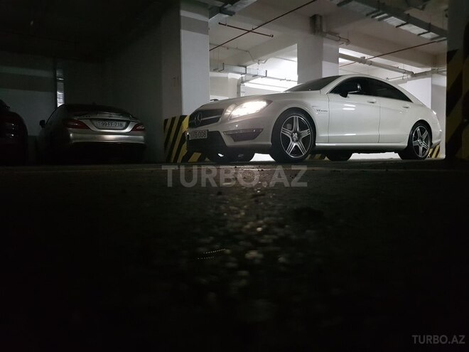 Mercedes CLS 63 AMG 2012, 51,500 km - 6.3 l - Bakı