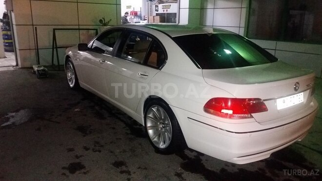 BMW 740 2005, 135,000 km - 4.0 l - Bakı