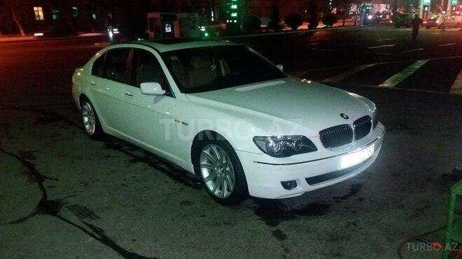 BMW 740 2005, 135,000 km - 4.0 l - Bakı
