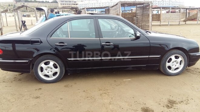 Mercedes E 320 2000, 400,000 km - 3.2 л - Bakı