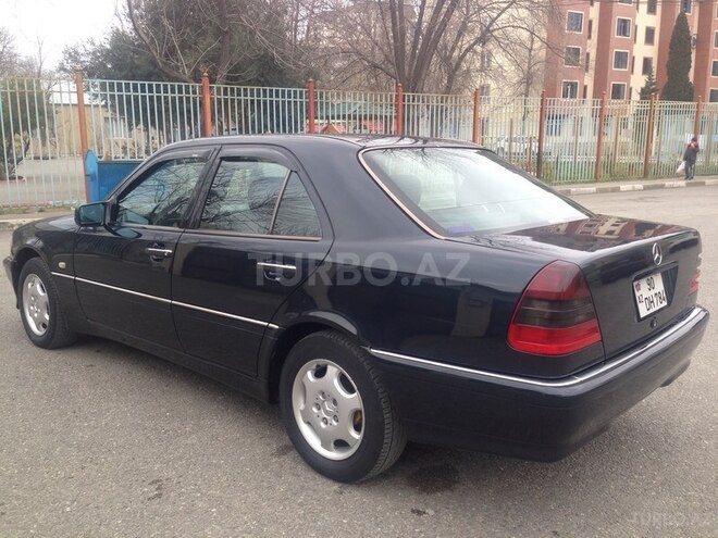 Mercedes C 240 1998, 258,900 km - 2.4 l - Bakı