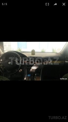 BMW 528 1997, 280,000 km - 0.2 л - Bakı