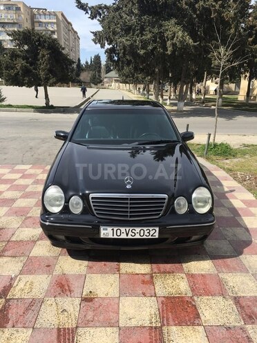 Mercedes E 320 2001, 310,000 km - 3.2 л - Bakı