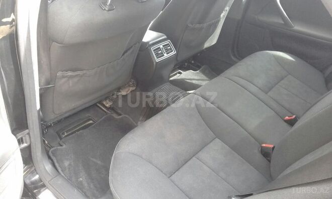 Mercedes E 240 2000, 217,000 km - 2.6 l - Sumqayıt