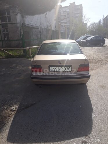 BMW 320 1992, 195,000 km - 2.0 л - Bakı