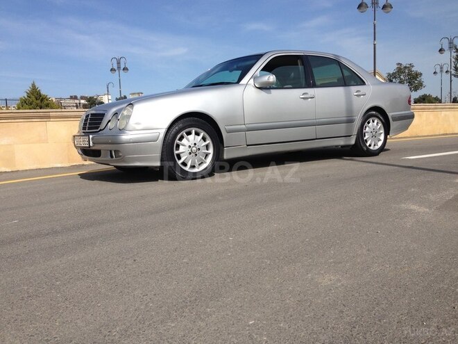 Mercedes  2000, 235,000 km - 2.2 л - Bakı