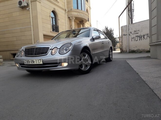 Mercedes E 220 2002, 322,250 km - 2.2 л - Bakı