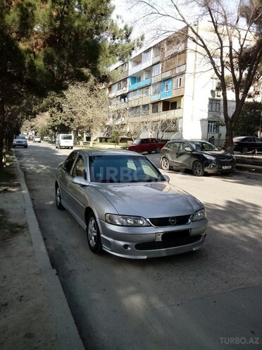 Opel Vectra 2001, 220,000 km - 1.8 l - Bakı
