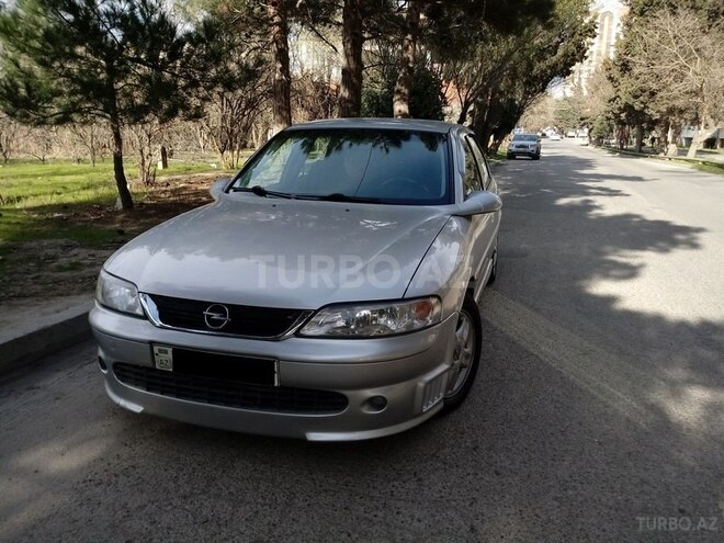 Opel Vectra 2001, 220,000 km - 1.8 l - Bakı