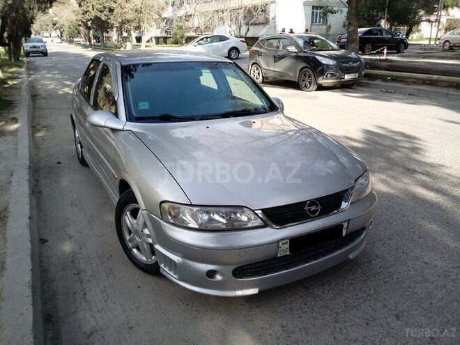 Opel Vectra 2001, 220,000 km - 1.8 l - Bakı