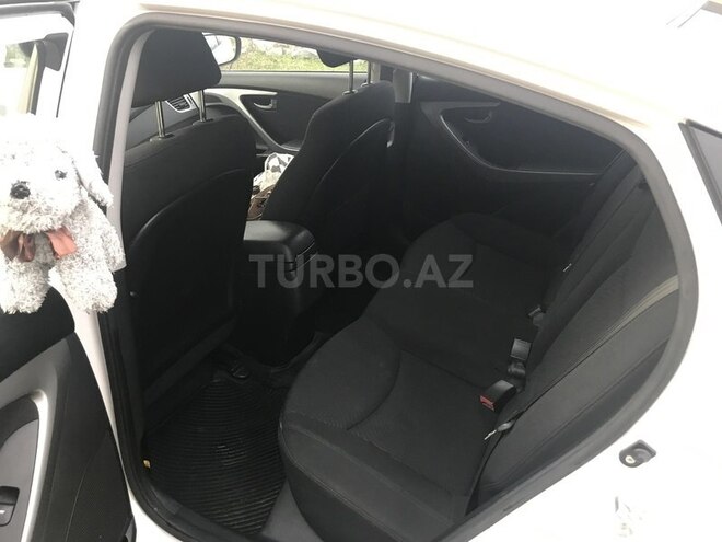 Hyundai Elantra 2014, 35,000 km - 1.8 l - Qax