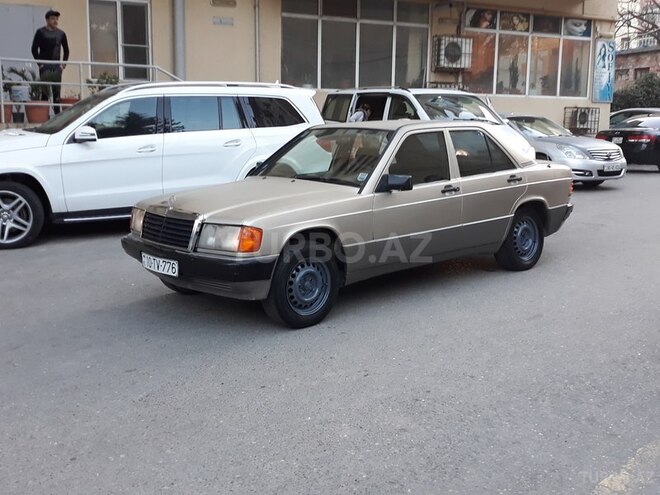Mercedes 190 1992, 289,769 km - 1.8 л - Bakı