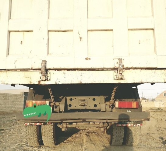 HOWO 3241V 2011, 212,000 km - 11.0 l - Zaqatala
