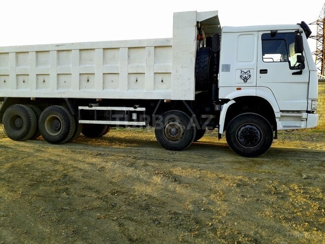 HOWO 3241V 2011, 212,000 km - 11.0 l - Zaqatala