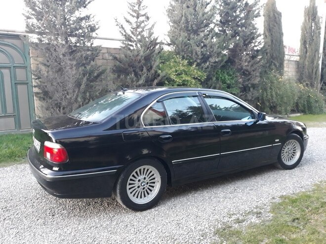 BMW 523 1998, 300,000 km - 2.5 l - Bakı