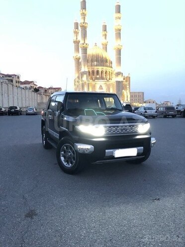 Toyota FJ Cruiser 2011, 130,000 km - 4.0 l - Bakı