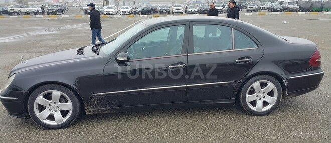 Mercedes E 270 2003, 307,026 km - 2.7 l - Bakı