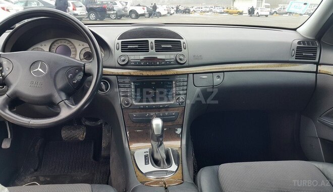 Mercedes E 270 2003, 307,026 km - 2.7 l - Bakı