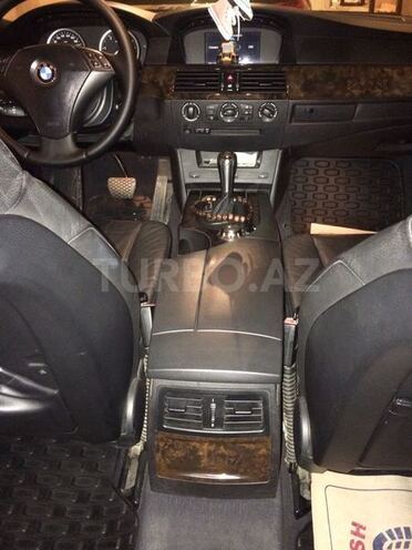 BMW 530 2004, 260,000 km - 3.0 l - Bakı
