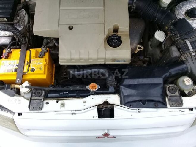 Mitsubishi Pajero io 2001, 158,642 km - 1.8 l - Bakı
