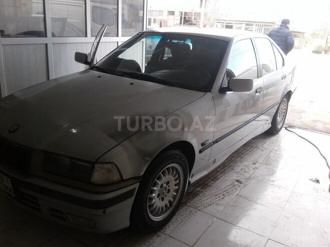 BMW 318 1996, 387,805 km - 1.8 l - Bakı