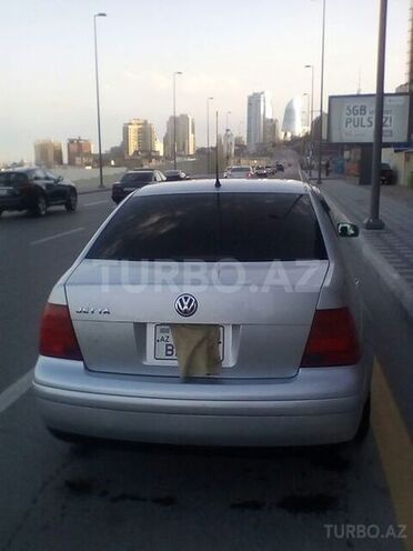 Volkswagen Jetta 2002, 250,000 km - 2.0 л - Bakı
