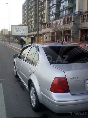 Volkswagen Jetta 2002, 250,000 km - 2.0 л - Bakı