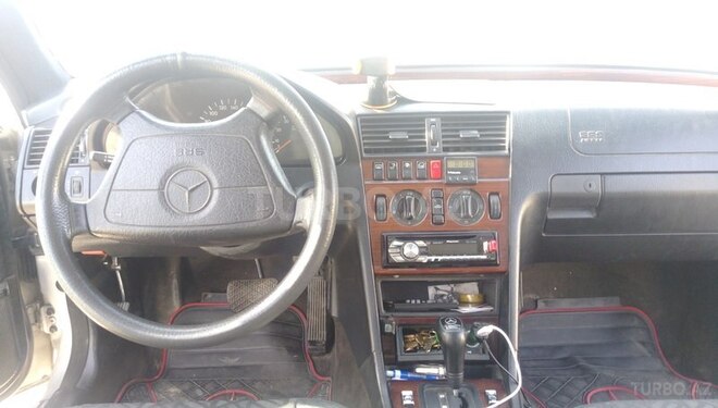Mercedes C 180 1995, 444,131 km - 1.8 l - Bakı