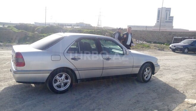 Mercedes C 180 1995, 444,131 km - 1.8 l - Bakı