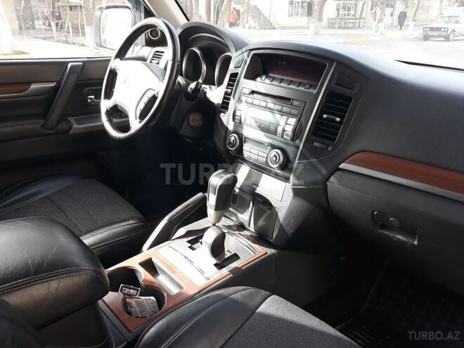 Mitsubishi Pajero 2008, 164,000 km - 3.0 л - Sumqayıt
