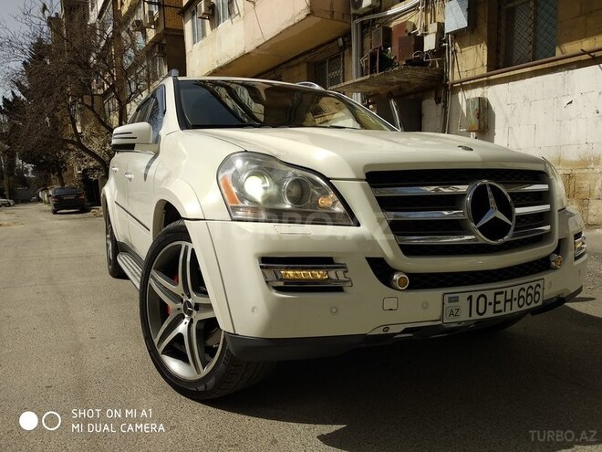 Mercedes GL 550 2008, 160,000 km - 5.5 l - Bakı