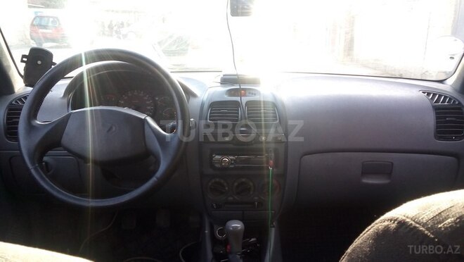 Hyundai Accent 2004, 357,000 km - 1.5 л - Bakı