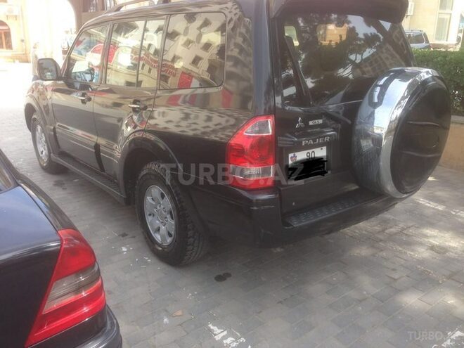 Mitsubishi Pajero 2006, 186,500 km - 3.0 l - Bakı
