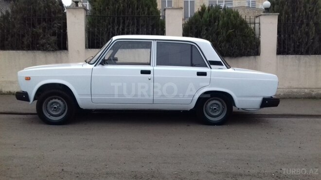 LADA (VAZ) 2107 2009, 75,445 km - 1.6 л - Quba