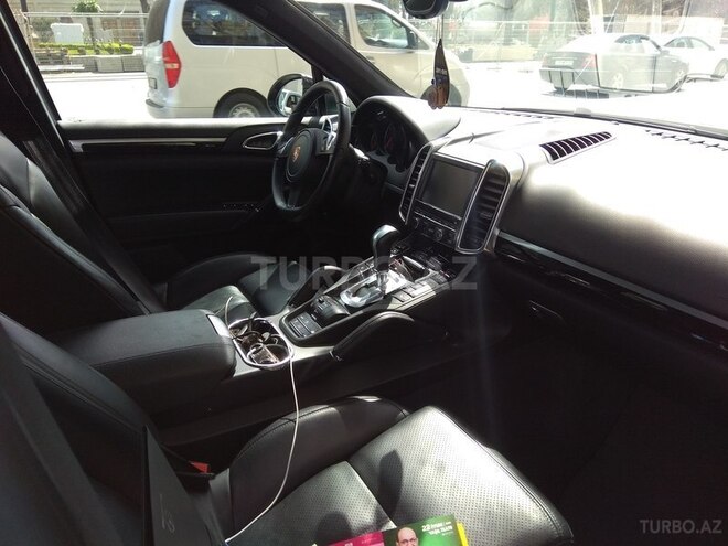 Porsche Cayenne 2013, 79,255 km - 3.6 l - Bakı