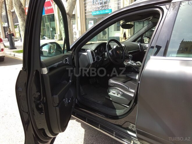 Porsche Cayenne 2013, 79,255 km - 3.6 l - Bakı