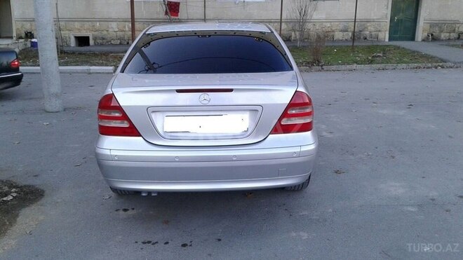 Mercedes C 180 2002, 238,000 km - 1.8 l - Bakı