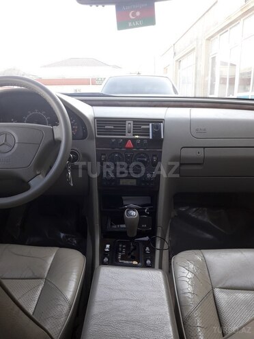 Mercedes C 230 1999, 198,000 km - 2.3 л - Bakı