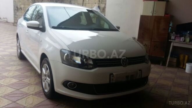 Volkswagen Polo 2012, 198,325 km - 1.6 л - Bakı