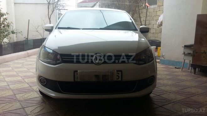 Volkswagen Polo 2012, 198,325 km - 1.6 л - Bakı