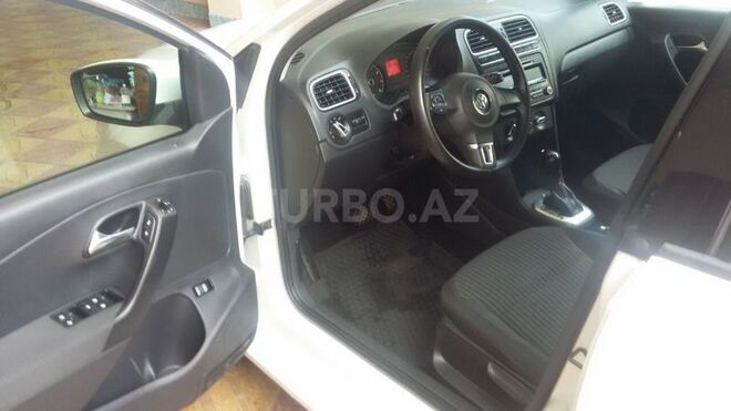 Volkswagen Polo 2012, 198,325 km - 1.6 л - Bakı
