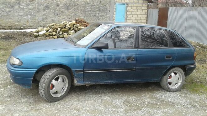 Opel Astra 1993, 532,579 km - 1.8 l - Bakı