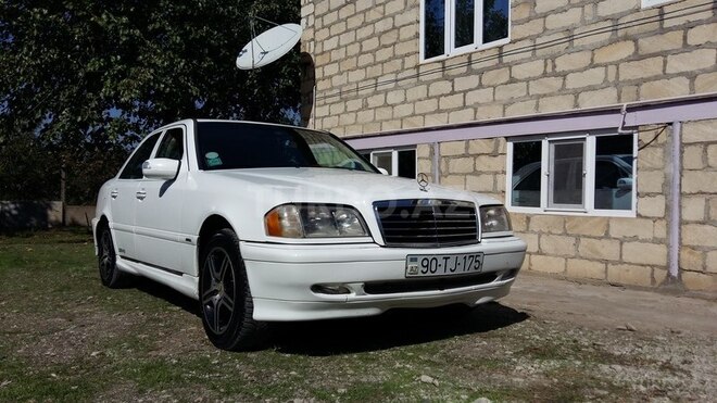 Mercedes C 230 1998, 205,000 km - 2.3 l - Bakı