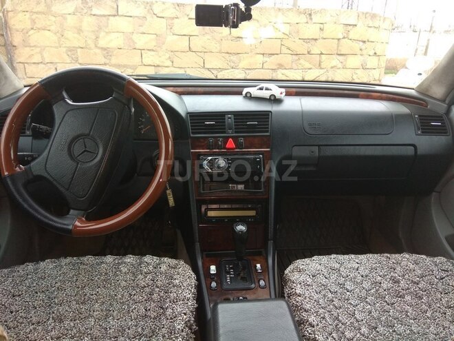 Mercedes C 230 1998, 205,000 km - 2.3 l - Bakı