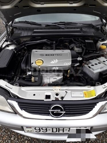 Opel Vectra 1999, 220,000 km - 1.6 l - Gəncə