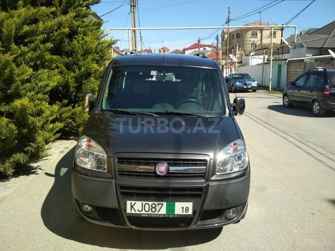 Fiat Doblo 2008, 144,084 km - 1.3 л - Bakı